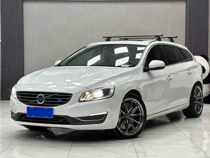 Volvo V60, 2016
