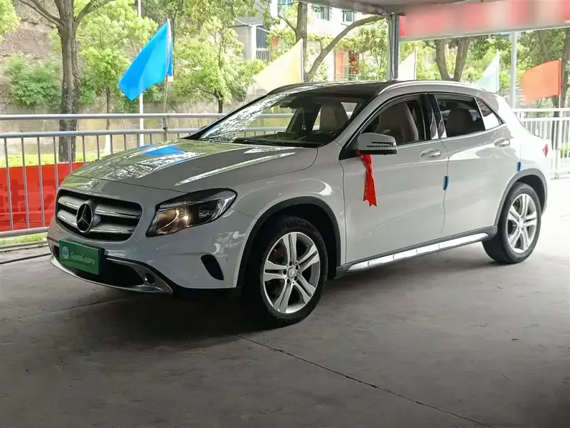 Mercedes-Benz GLA, 2017