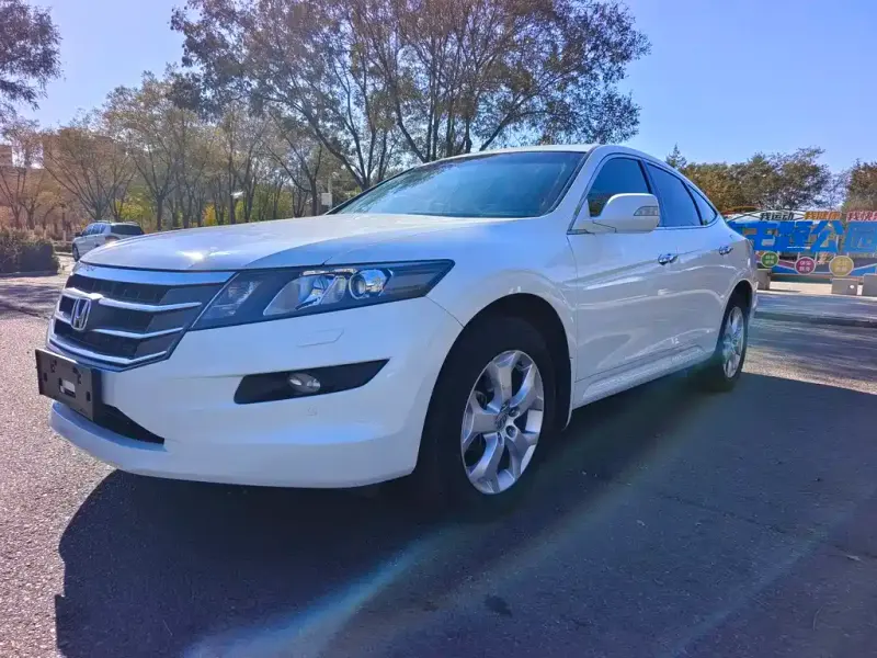 Honda Crosstour, 2012