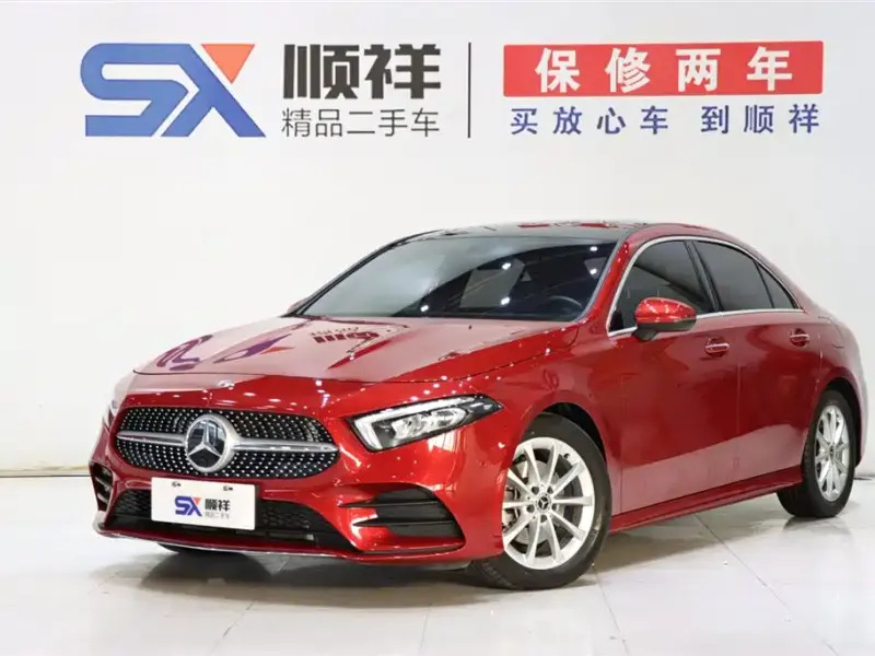 Mercedes-Benz A-Class, 2019 — фото 1