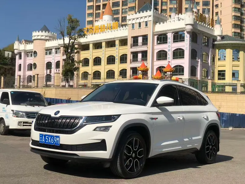Skoda Kodiaq GT TSI380 полный привод 火星特工 версия нормы China V, 2019 — фото 1