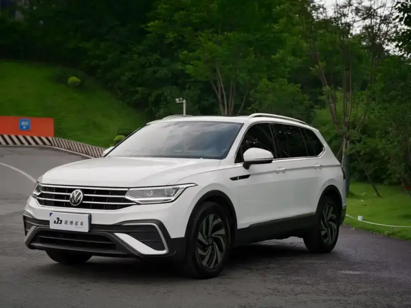 Volkswagen Tiguan L, 2021