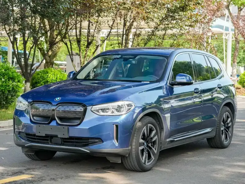 BMW iX3, 2021