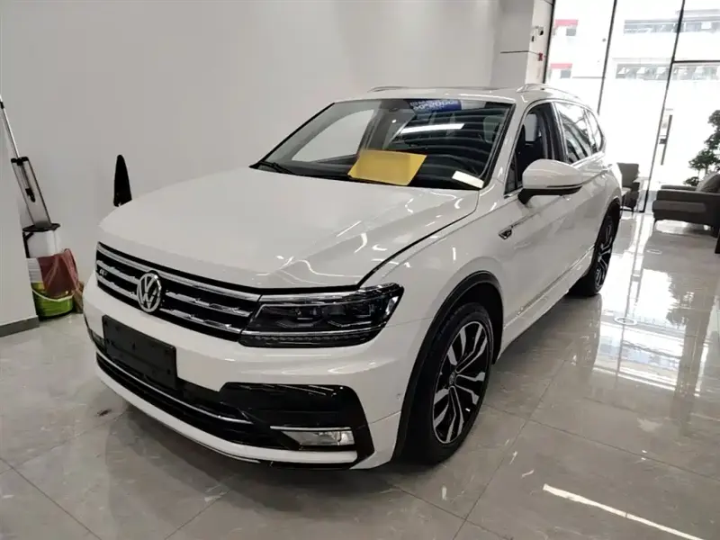Volkswagen Tiguan L, 2020