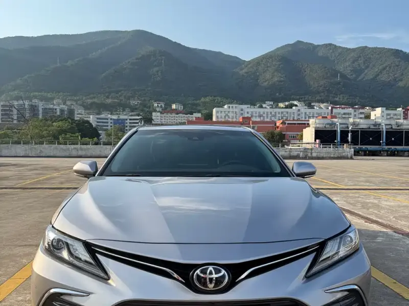 Toyota Camry, 2023