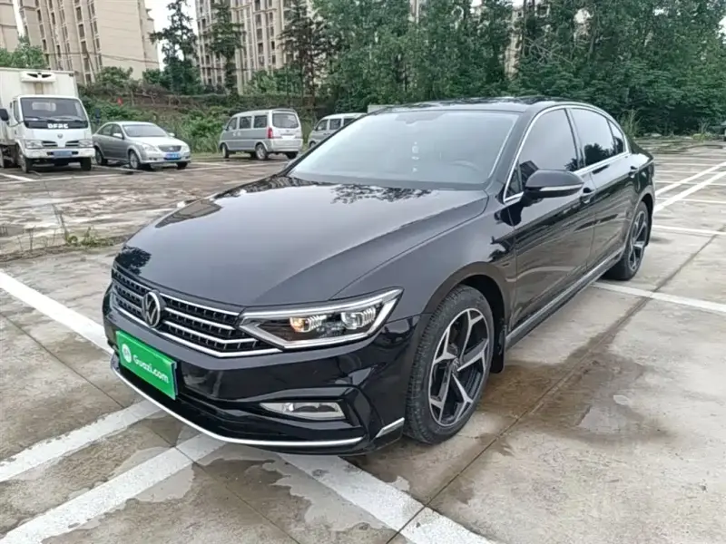 Volkswagen Magotan, 2023