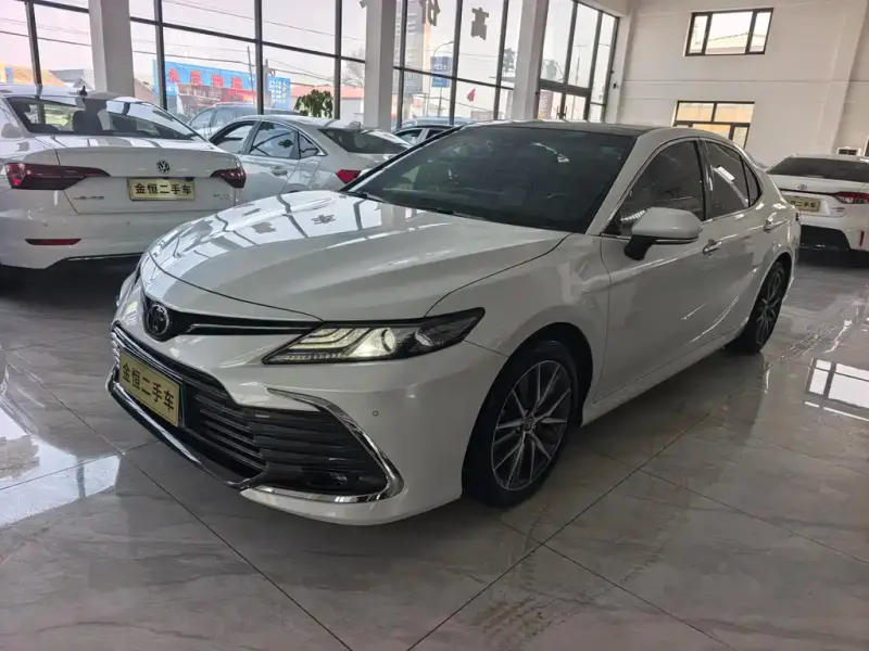 Toyota Camry, 2022