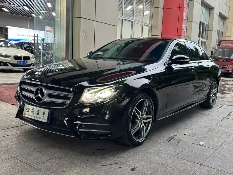 Mercedes-Benz E-Class, 2018 — фото 1