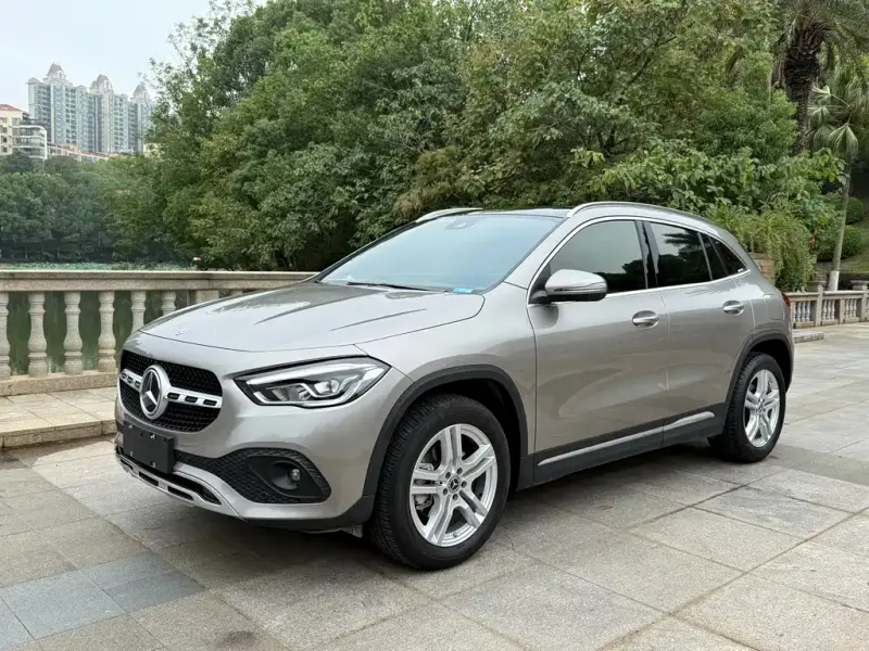 Mercedes-Benz GLA, 2023 — фото 1