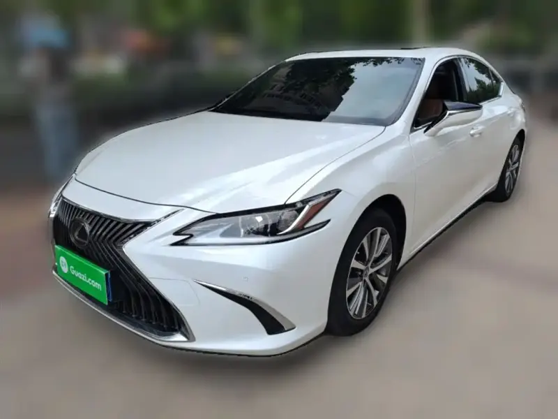 Lexus ES, 2021 — фото 1