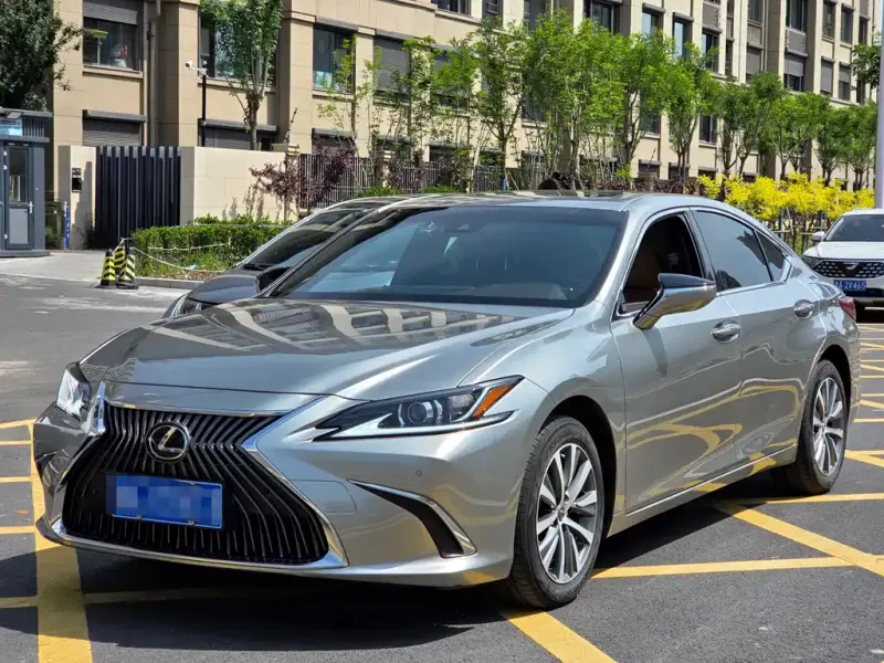 Lexus ES, 2021 — фото 1