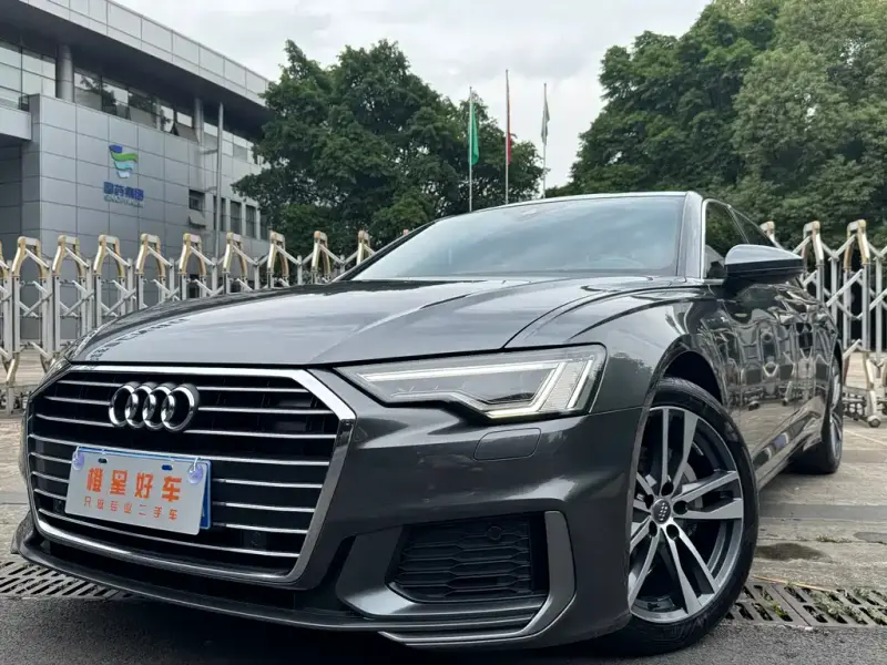 Audi A6L, 2020