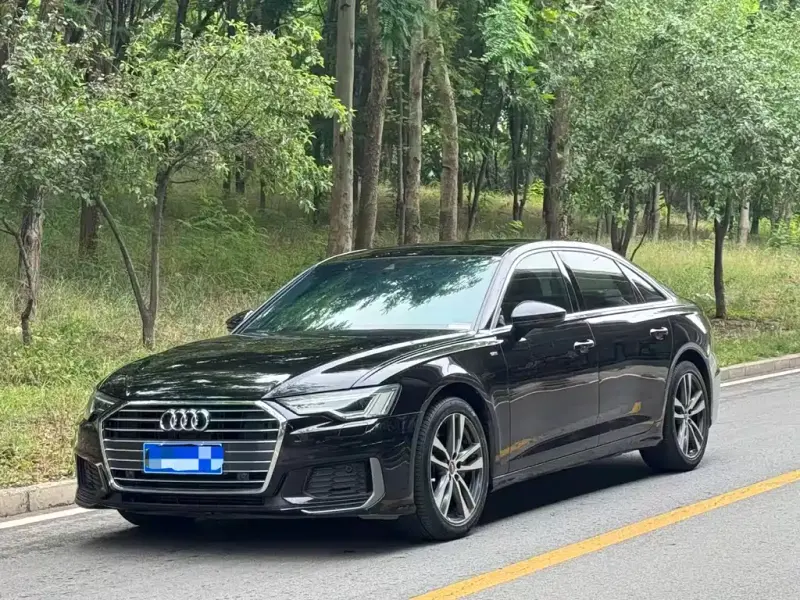 Audi A6L, 2021