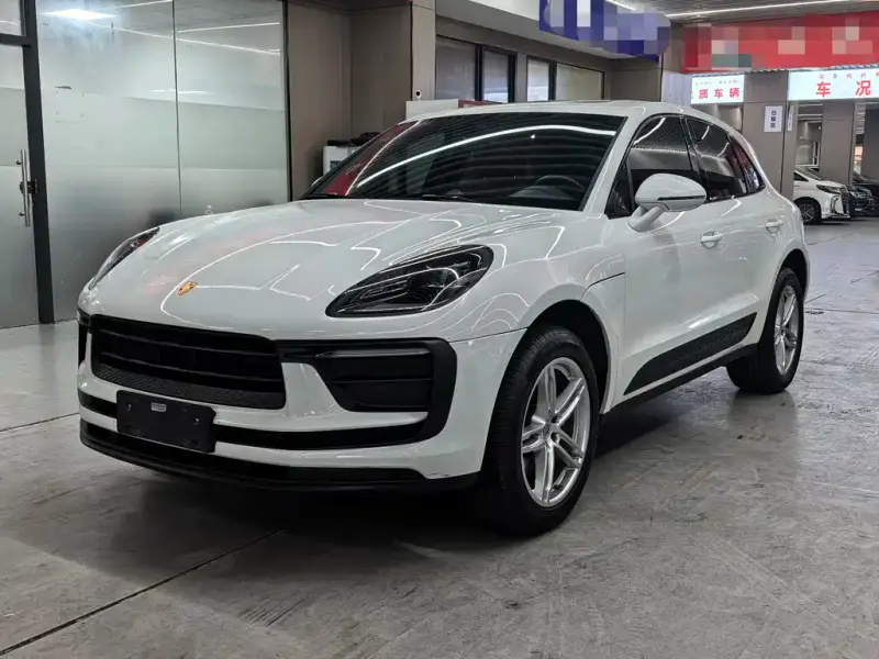 Porsche Macan, 2022