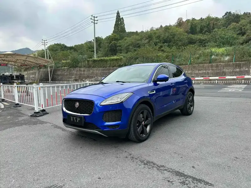 Jaguar E-PACE, 2020