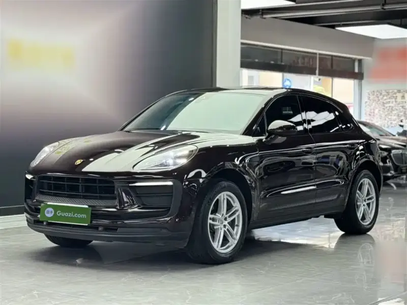 Porsche Macan, 2024 — фото 1