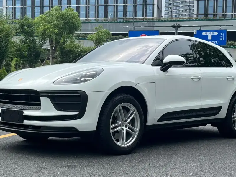 Porsche Macan, 2024