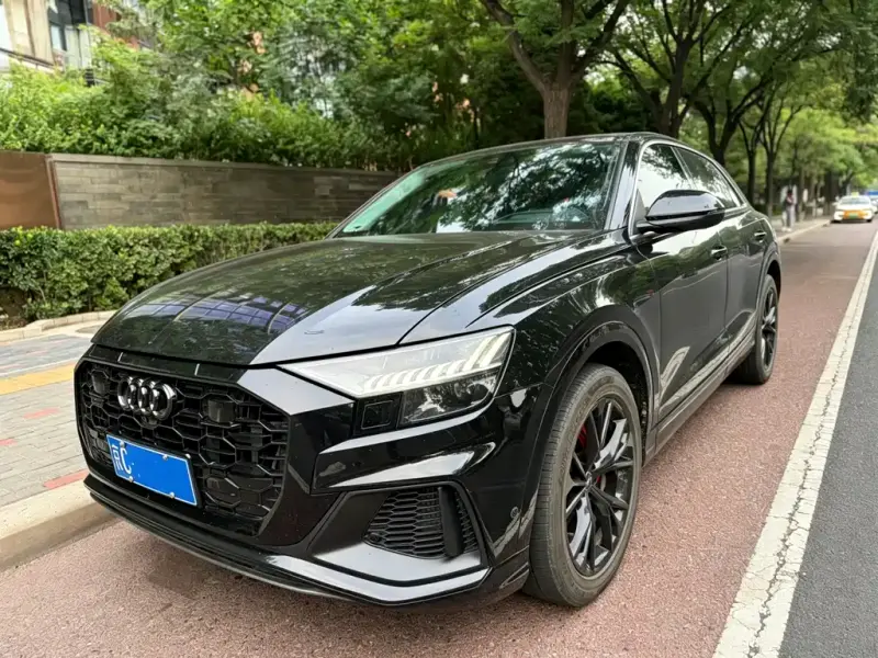 Audi Q8, 2022