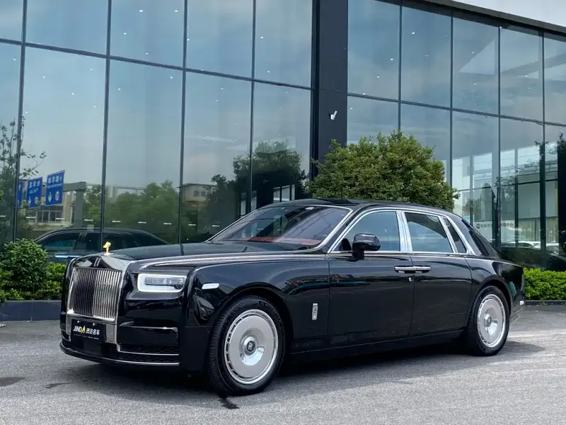 Rolls-Royce Phantom, 2019 — фото 1