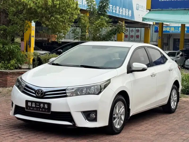 Toyota Corolla, 2017 — фото 1