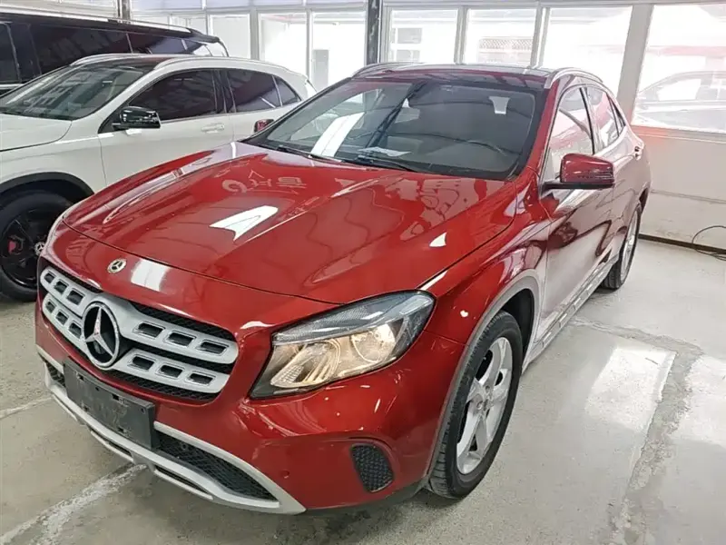 Mercedes-Benz GLA, 2018