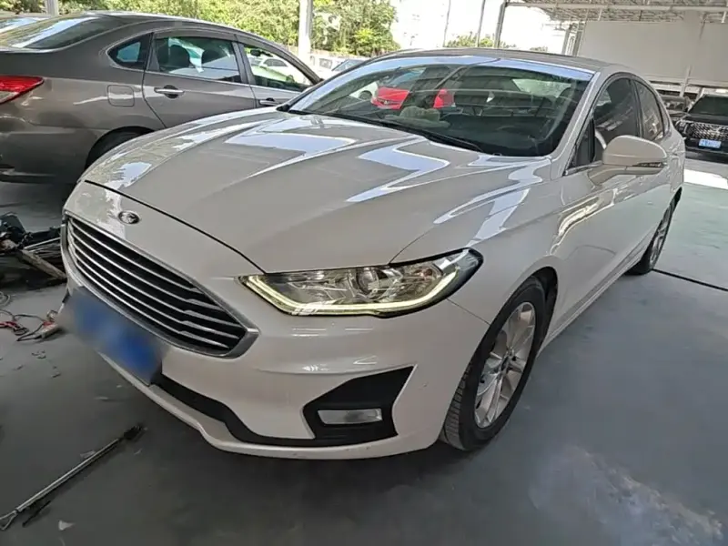 Ford Mondeo, 2022