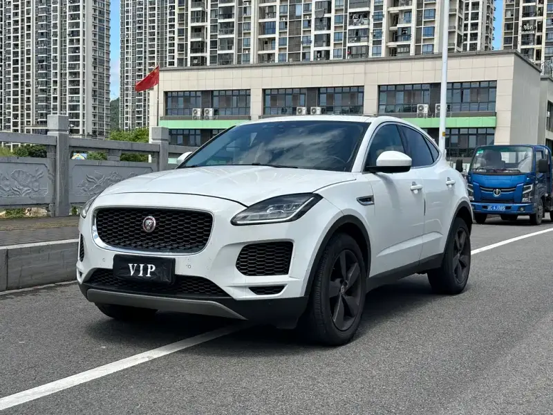 Jaguar E-PACE, 2020