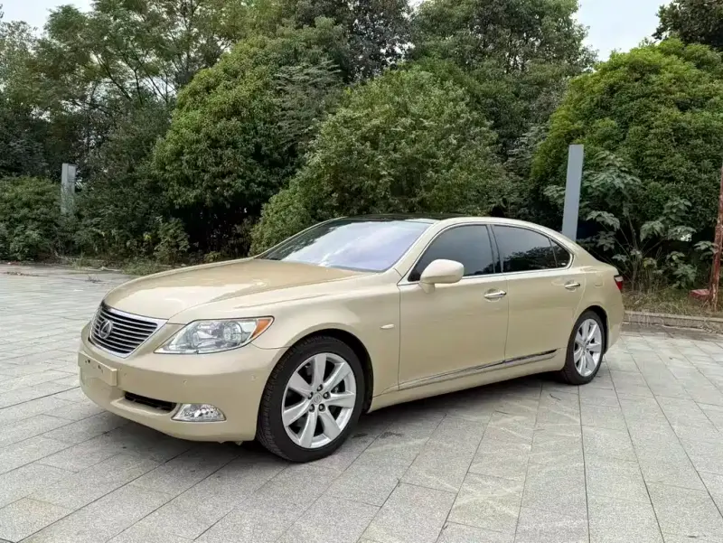 Lexus LS, 2007