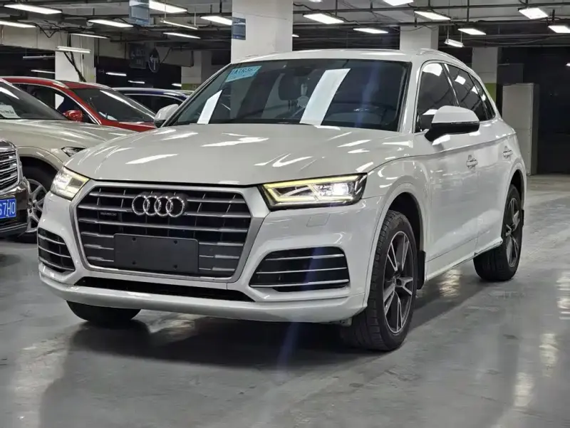 Audi Q5L, 2019