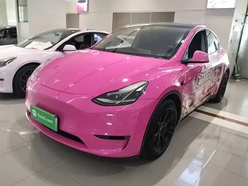 Tesla Model Y, 2021