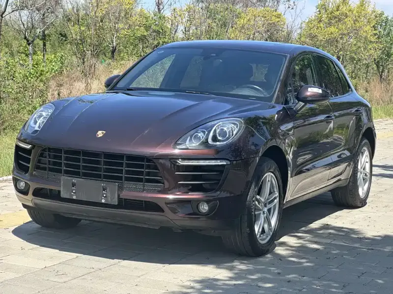Porsche Macan, 2016