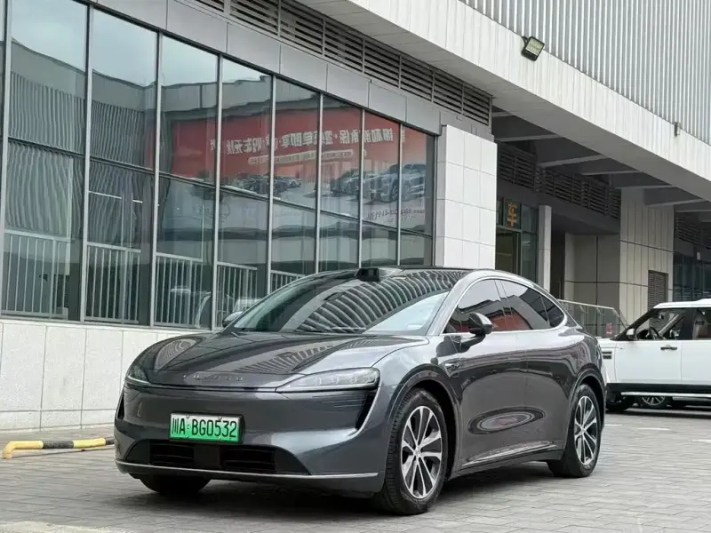 Luxeed Zhijie R7, 2024