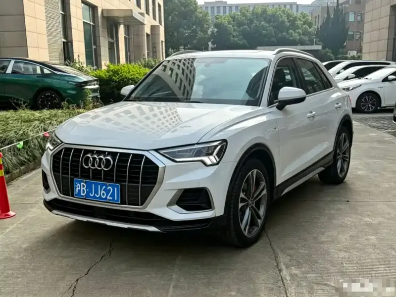 Audi Q3, 2021