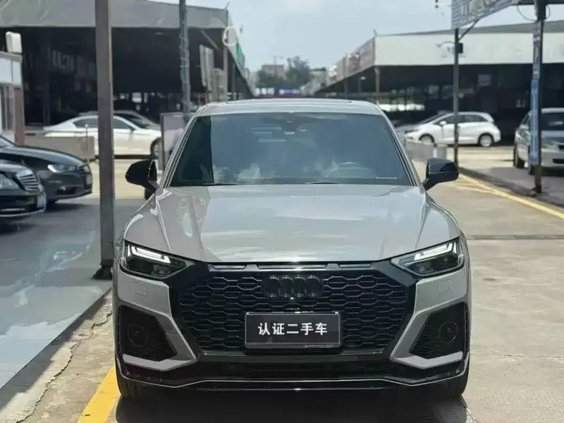 Audi Q5L, 2024