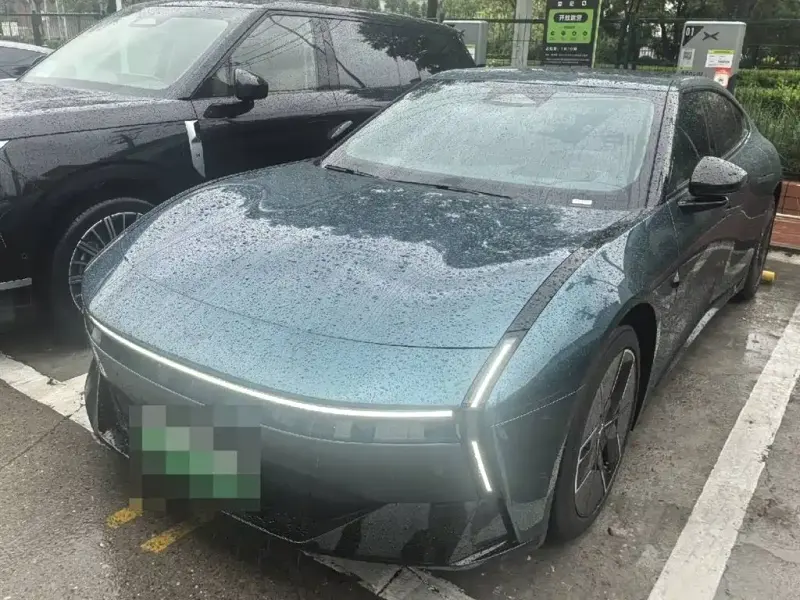 XPeng P7, 2025