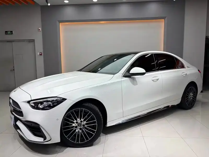 Mercedes-Benz C-Class, 2025 — фото 1