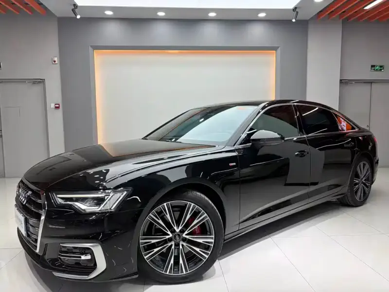 Audi A6L, 2022