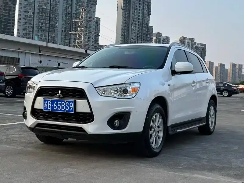 Mitsubishi ASX, 2016