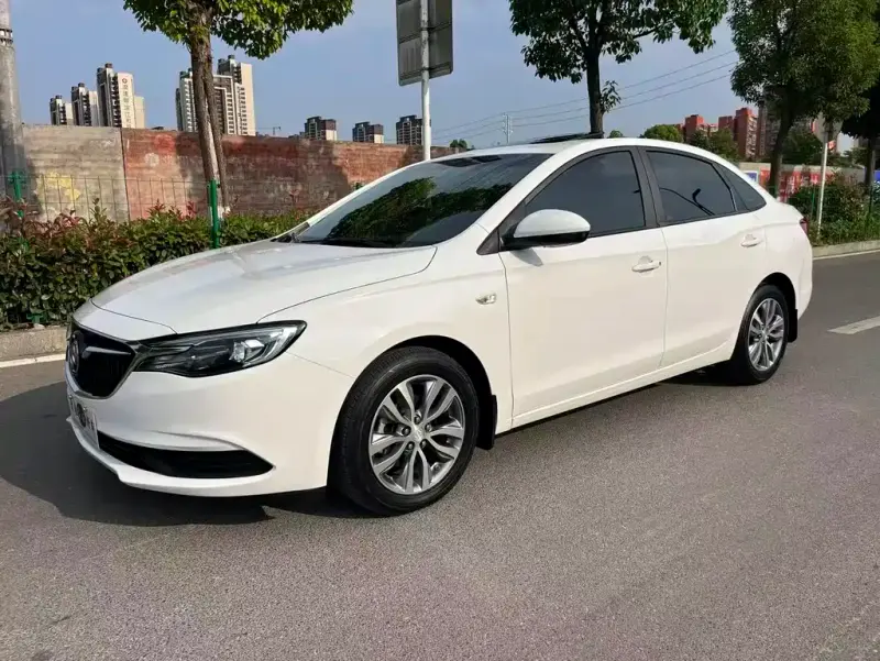 Buick Excelle, 2022
