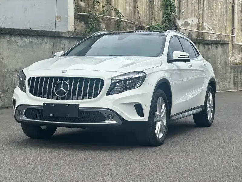 Mercedes-Benz GLA, 2016 — фото 1