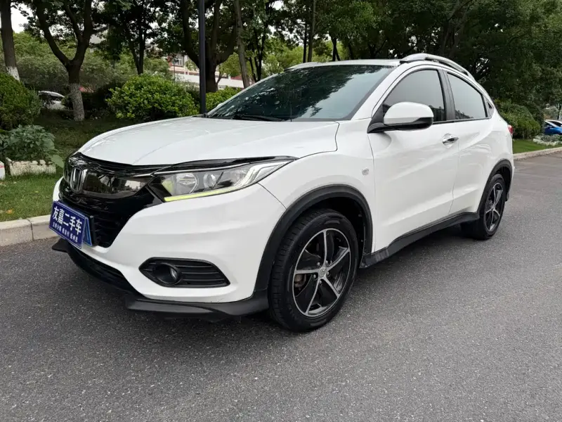 Honda Vezel, 2020 — фото 1