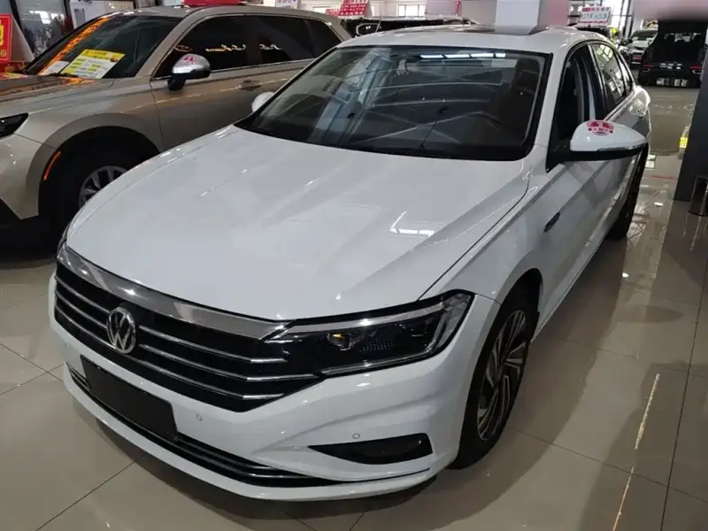 Volkswagen Sagitar, 2021