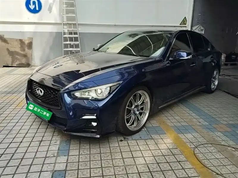 Infiniti Q50L, 2018