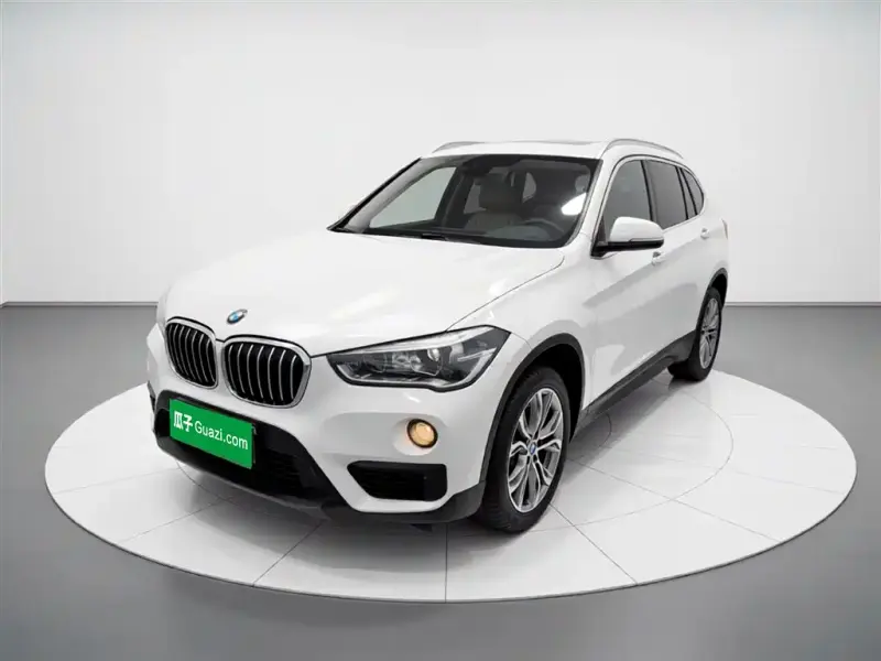 BMW X1, 2018 — фото 1