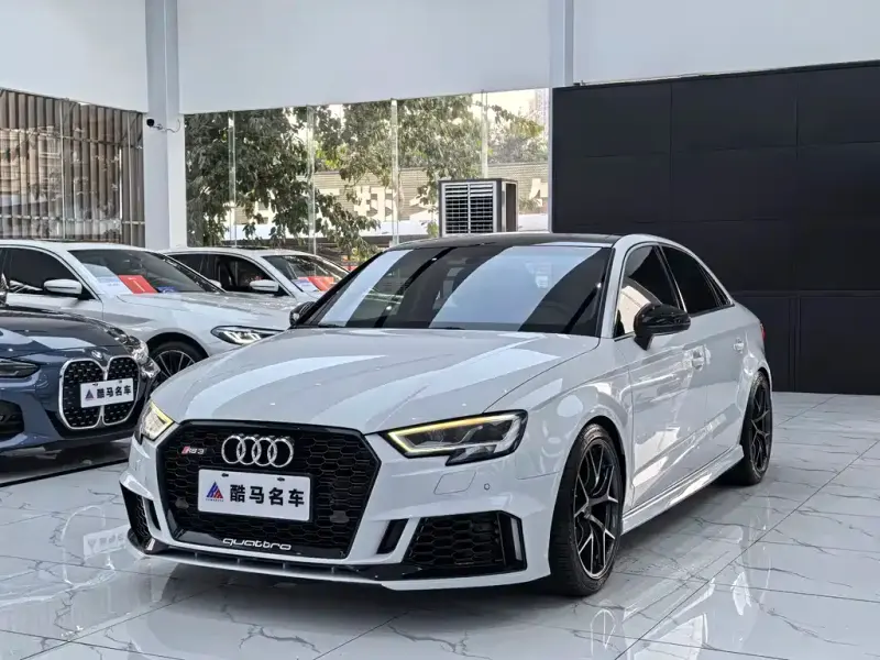 Audi A3, 2018 — фото 1