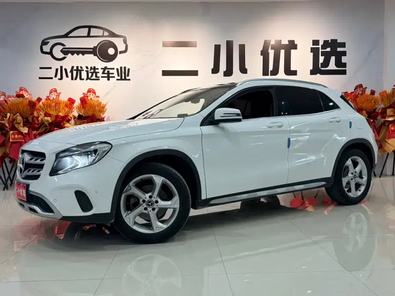 Mercedes-Benz GLA, 2019