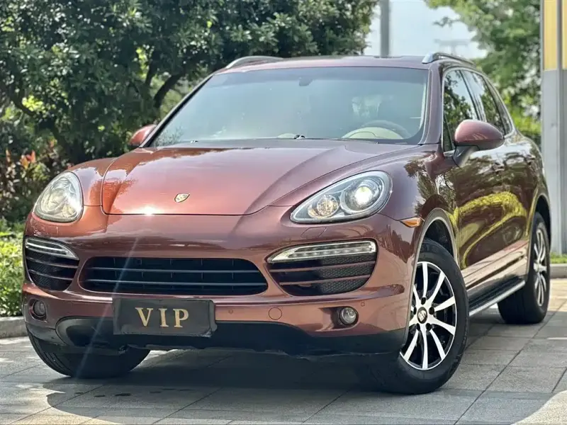 Porsche Cayenne, 2013