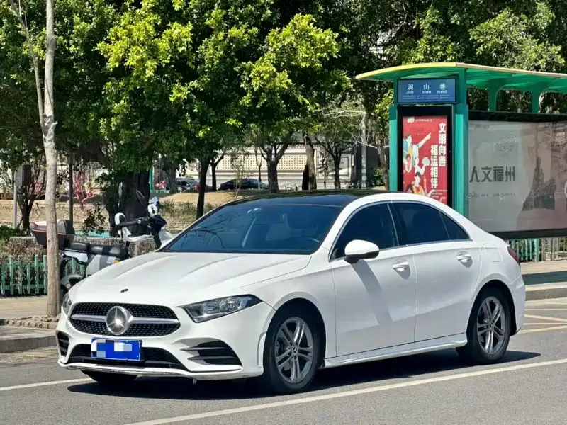 Mercedes-Benz A-Class, 2023 — фото 1