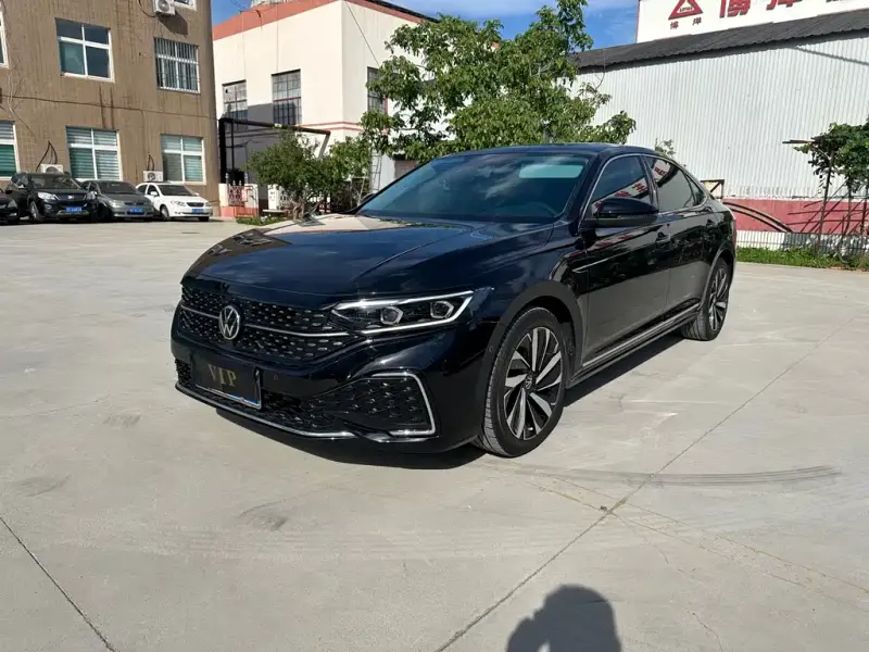 Volkswagen Passat, 2021
