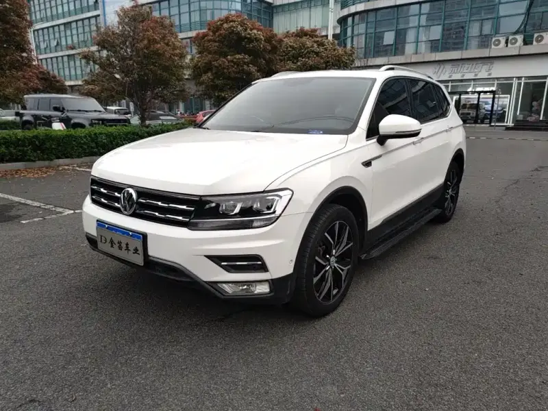 Volkswagen Tiguan L, 2020